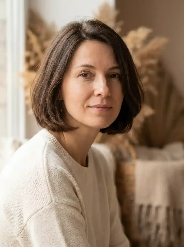 1. Soft French Bob -Fall Hairstyle Ideas 2026